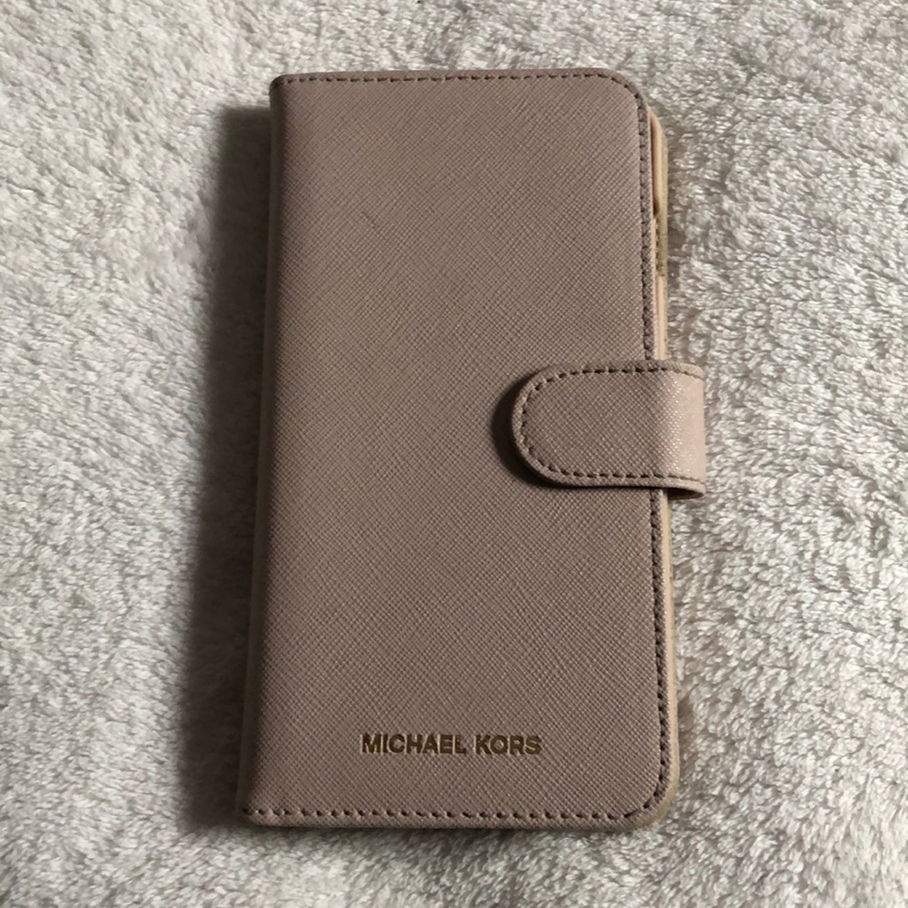 iPhone 8+ Michael Kors Phone/Wallet Case